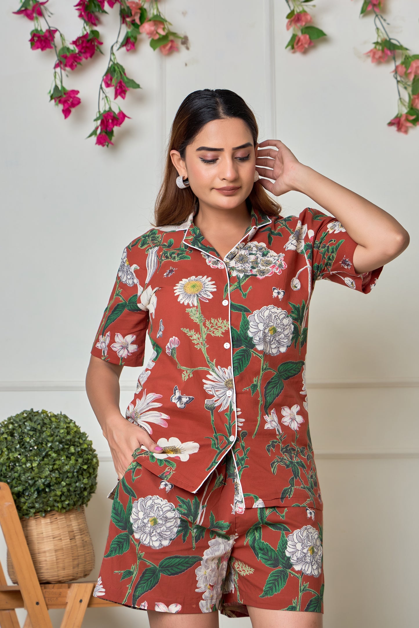 Brown Big Flower Cotton Short sleeve shorts Night suit