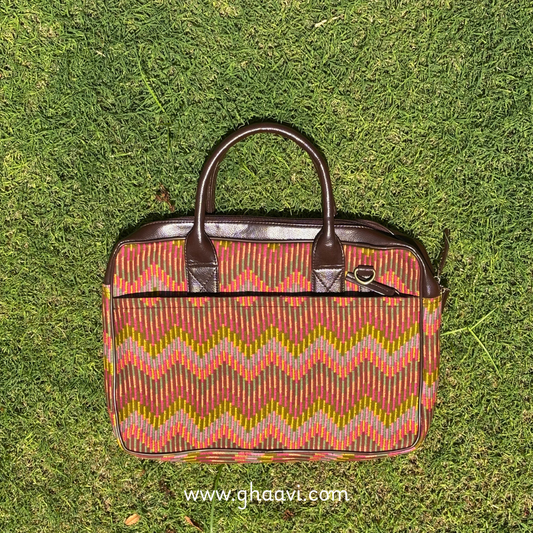 Zigzag Print Laptop Bag