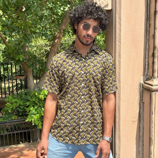 Black Mustard Butta short sleeve Shirt