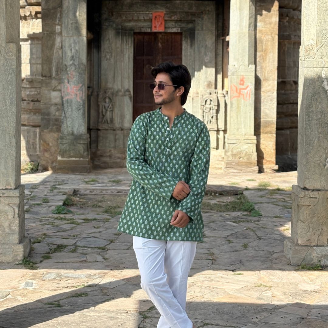 Hari Vaansh Men Short kurta