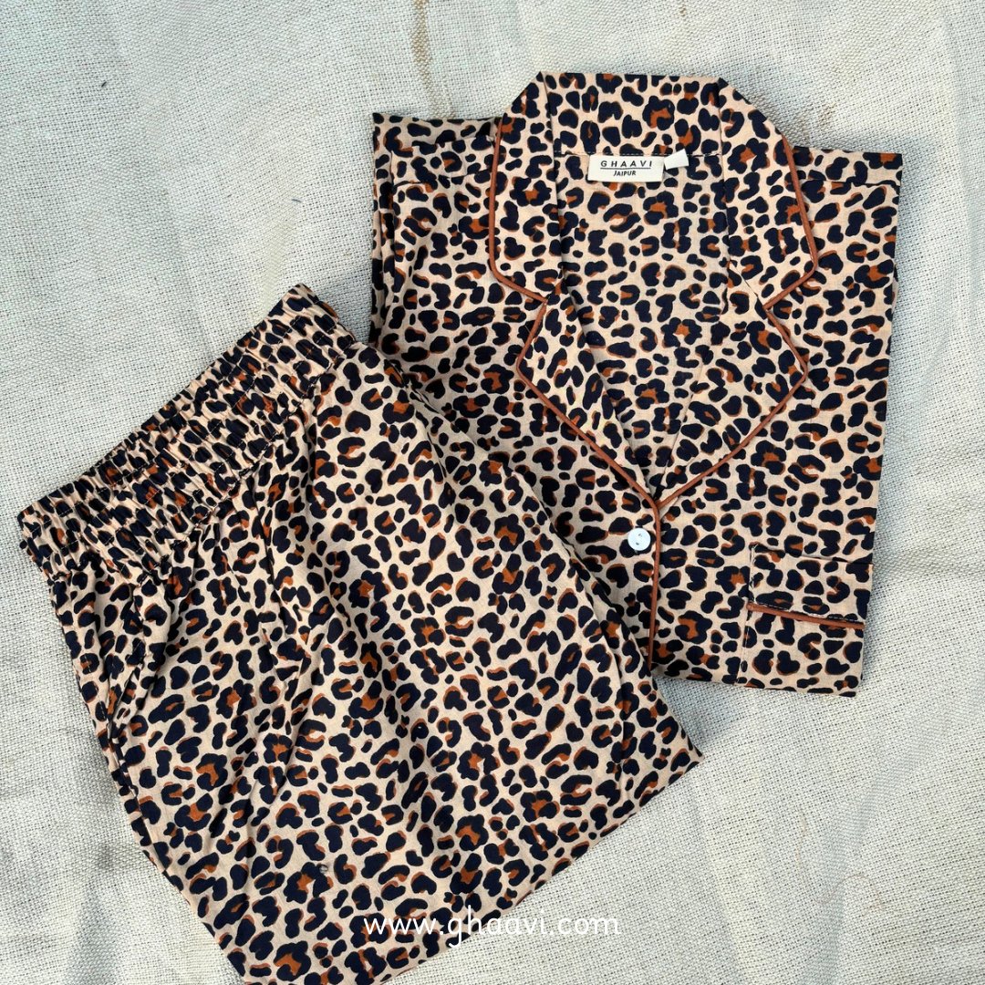 Cheetah print Cotton Night suit - GHAAVI.