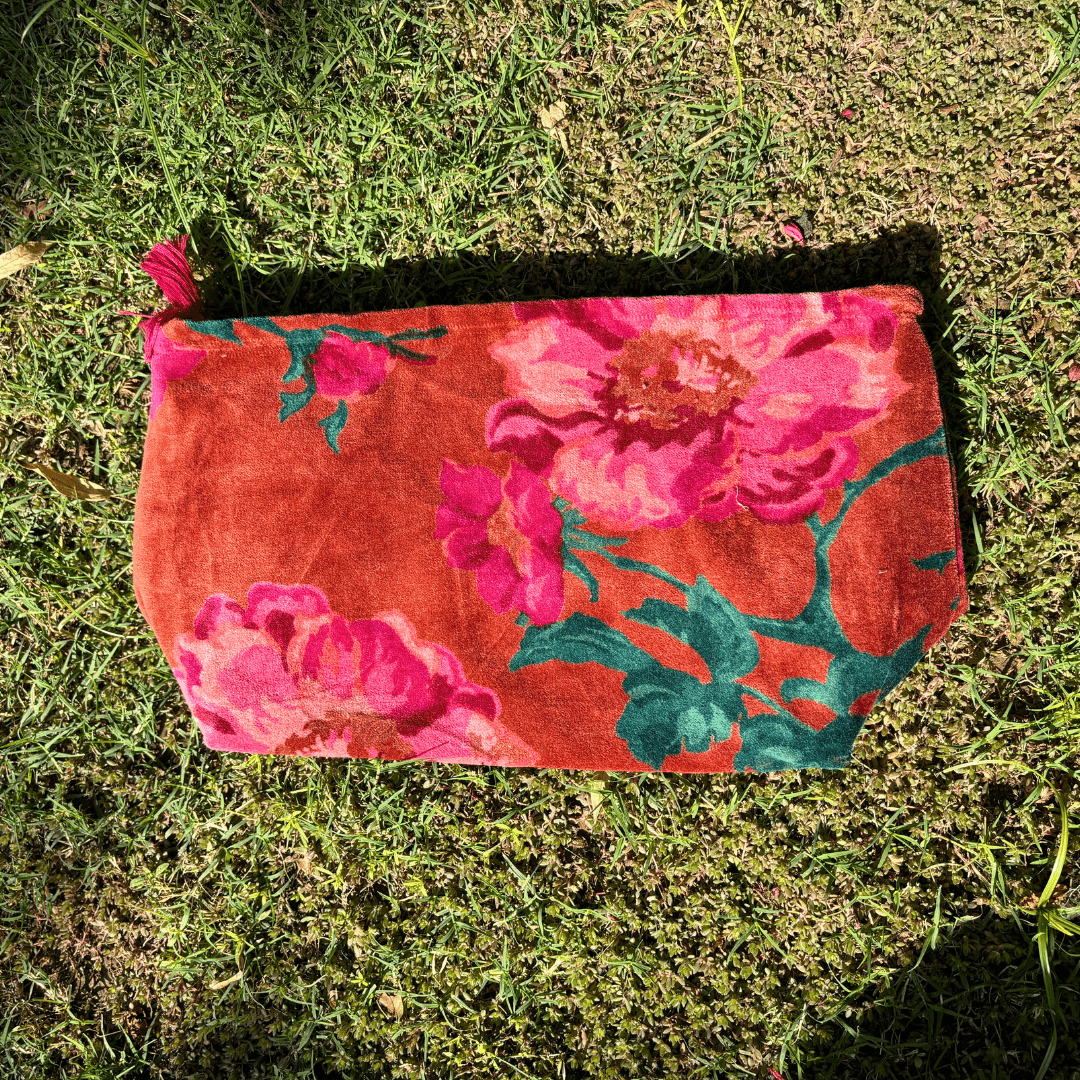 Floral Print XL pouches - GHAAVI.