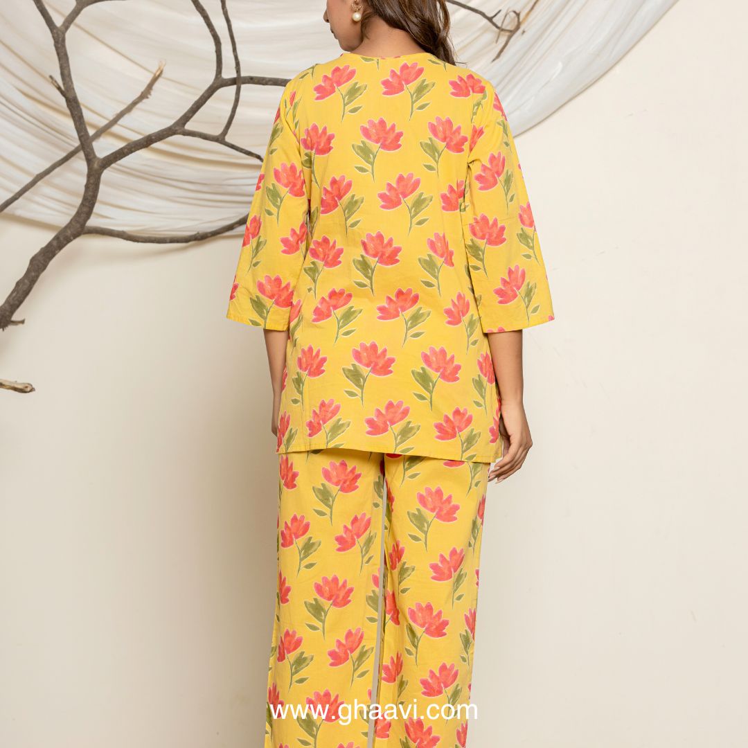 Tulips on Mustard field Lounge wear set - GHAAVI.
