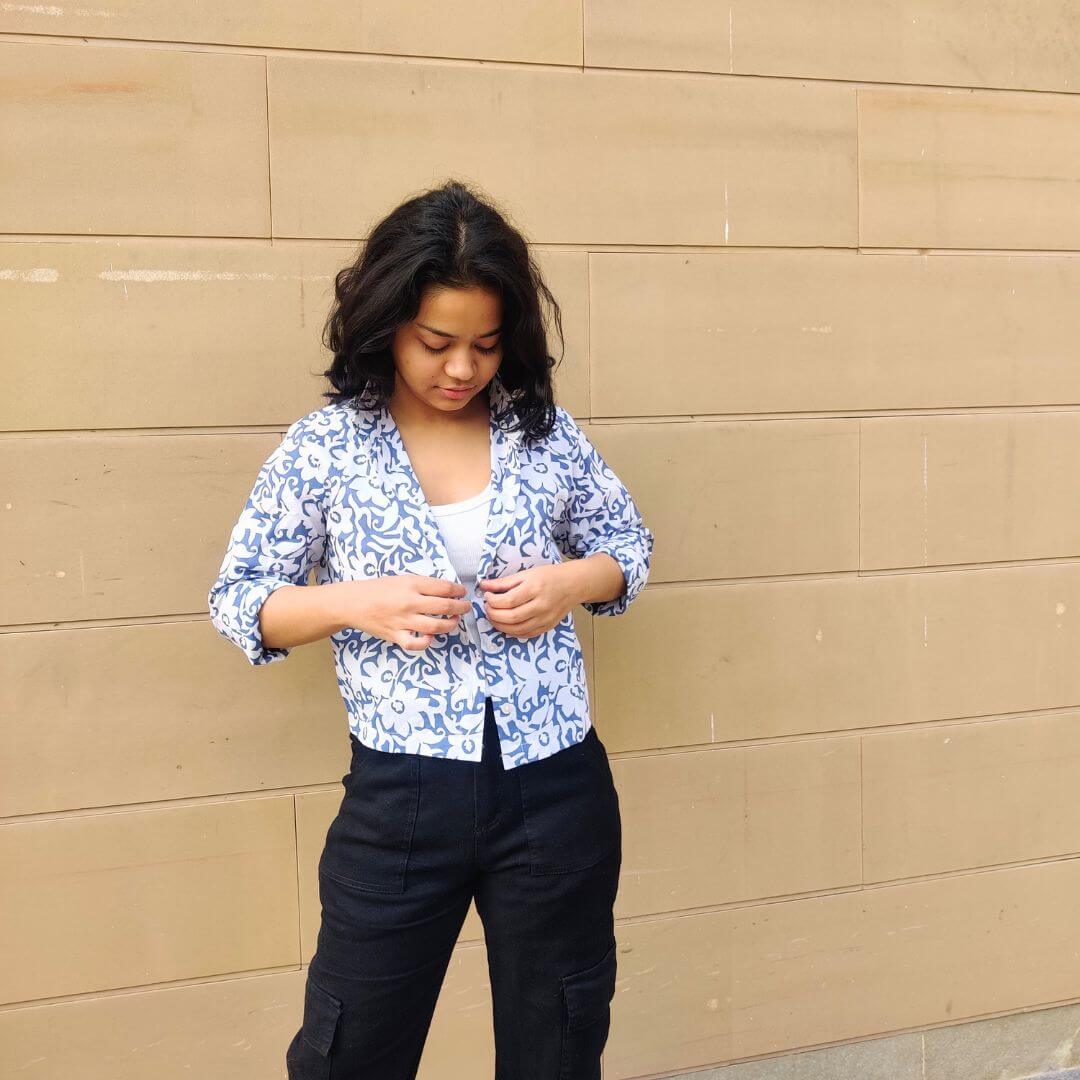 Slenor Blue Print Cotton Crop shirt - GHAAVI.
