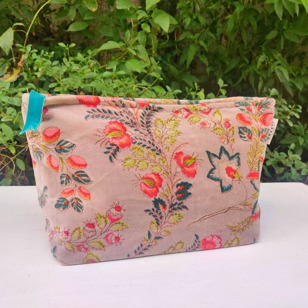 Velvet XL Pouch - Floral Print - GHAAVI.