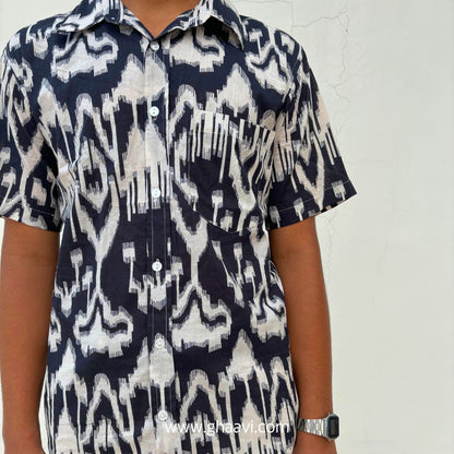 Black Ikat Print Cotton short sleeve shirt - GHAAVI.