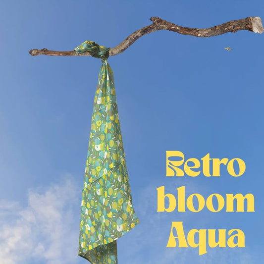 Retro Bloom Aqua