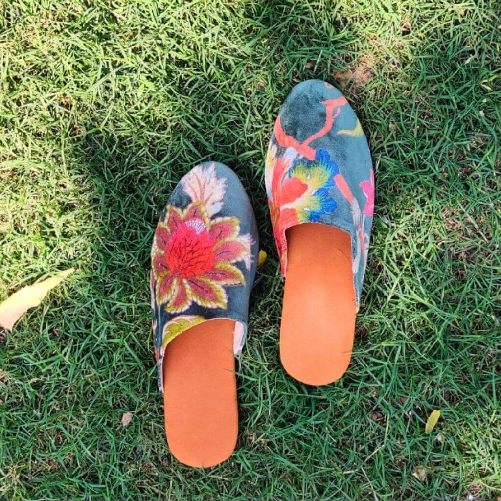 Green Flower Velvet Sandal - GHAAVI.